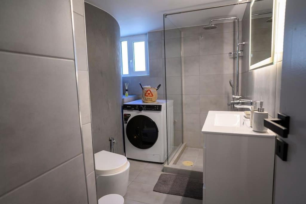 דירות אתונה Seaview Orchid 2 Bed Elegance מראה חיצוני תמונה